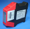 BERNSTEIN SAFETY CONTROL RELAY TO CAT 4, 3N/O SAFETY OUTPUTS, NO START MONITOR, SUPPLY 24VAC/DC SwV:250Vac/24Vdc