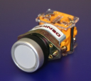 22mm PUSHBUTTON WHITE, METALIC BEZEL, 1NO/1NC MOMENTARY IP65